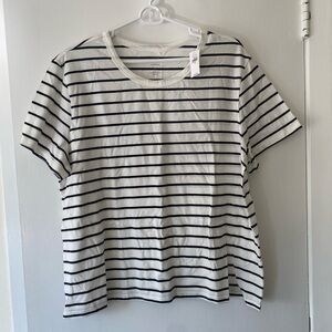 GAP Black and White Striped Short Sleeve Tee NWT